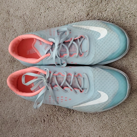 Nike Fitsole lightweight running shoes size 9.5 - Picture 1 of 3